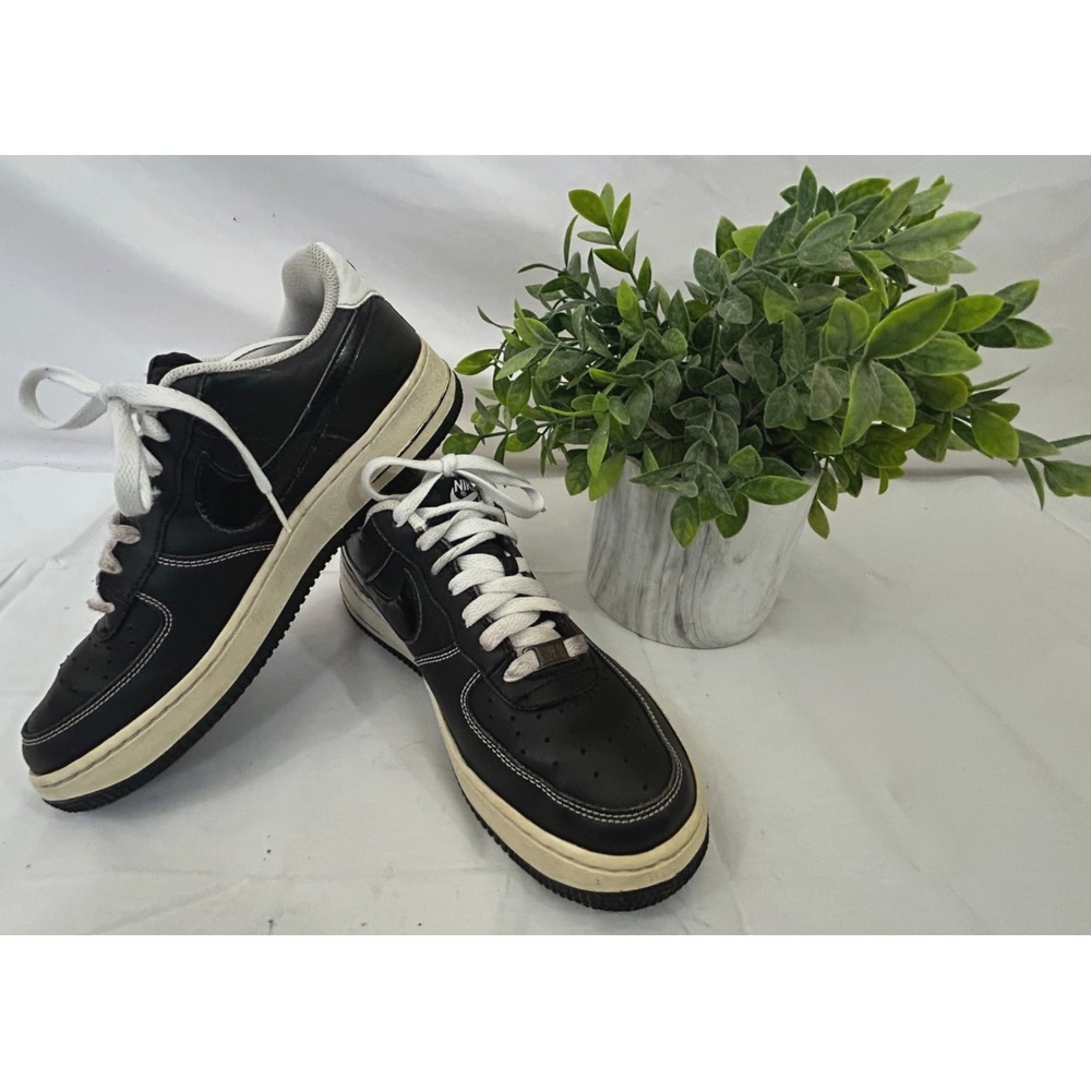 Nike Air Force 1 Black Low Y2K (GS) Youth Size 7Y‎ Women's Size 9 314192-091